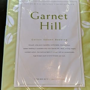 NEW Garnet Hill twin fitted sheet
